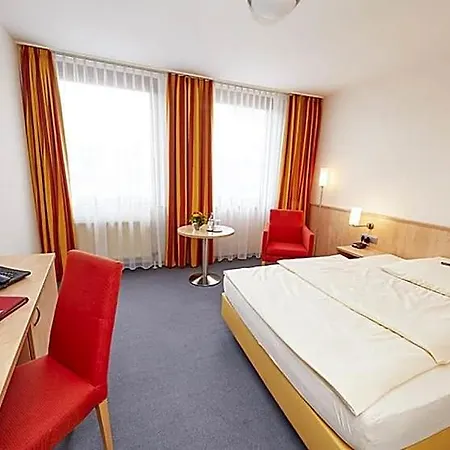 Filderland - Stuttgart Messe Airport 3*