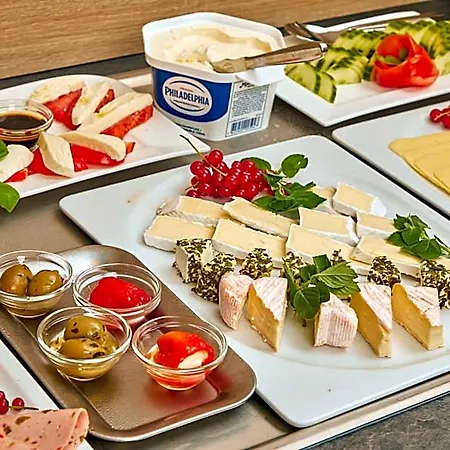 호텔 Filderland - Stuttgart Messe Airport 라인펠덴에흐터딘겐