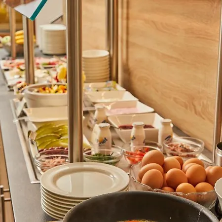Hotel Filderland - Stuttgart Messe - Airport - Self Check-In Hotel