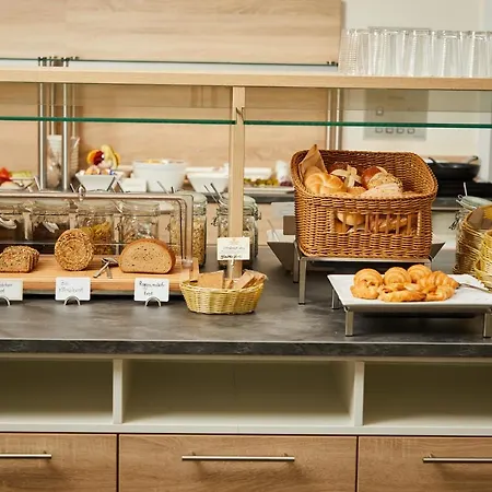 Hotel Hotel Filderland - Stuttgart Messe - Airport - Self Check-In Leinfelden-Echterdingen